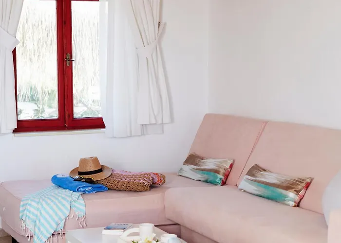 弗洛达特卡冲浪及海滩酒店 3*