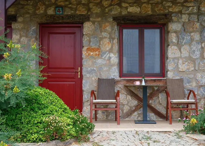 弗洛达特卡冲浪及海滩酒店 3* 达特恰