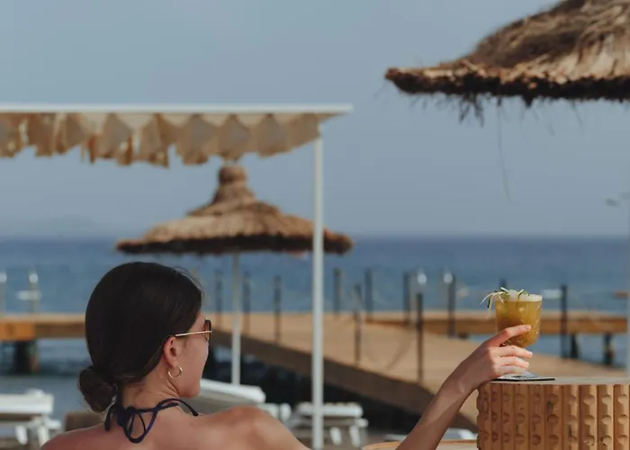 弗洛达特卡冲浪及海滩酒店