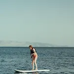 Flow Surf & Hotel 3*