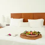 Hotel Flow Surf & 3*