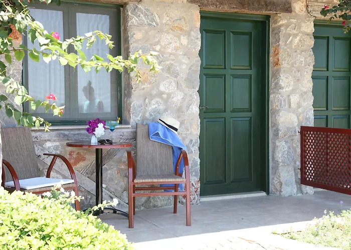 Ξενοδοχείο Flow Surf & 3*