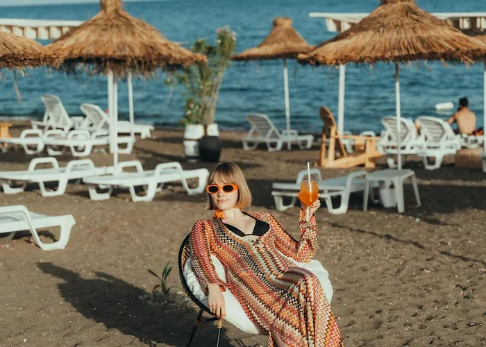 Ξενοδοχείο Flow Surf & 3*