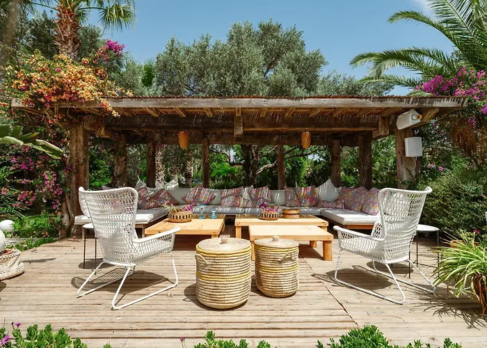 Hotel Flow Surf & 3*