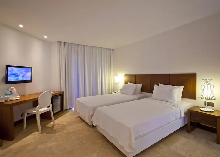 弗洛达特卡冲浪及海滩酒店 3*