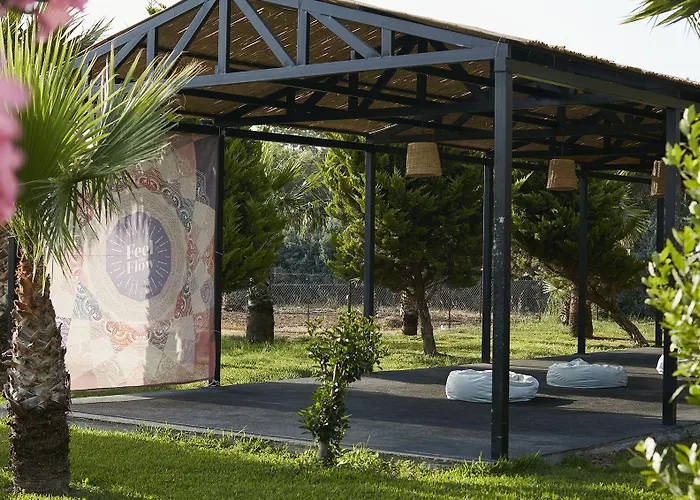 Ξενοδοχείο Flow Surf &